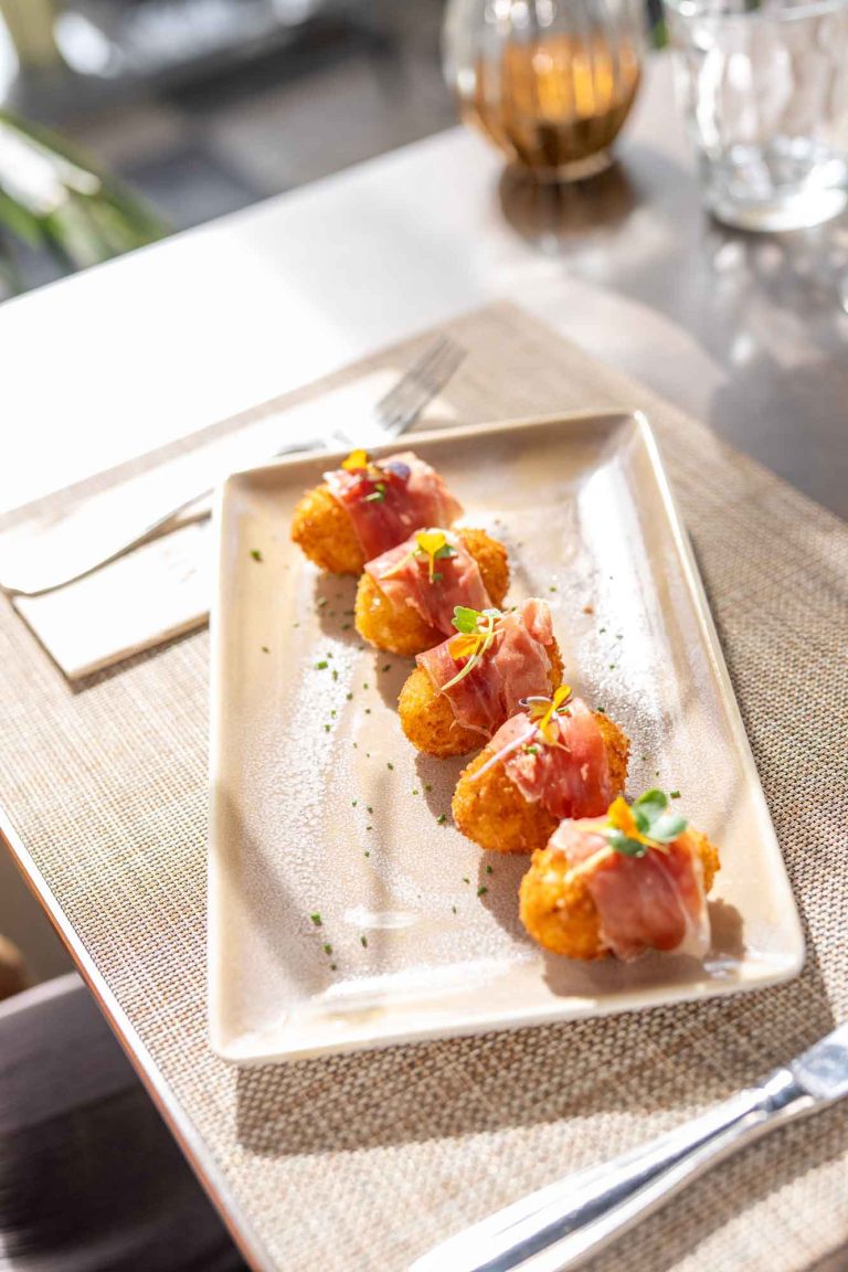 Croquetas de jamón ibérico